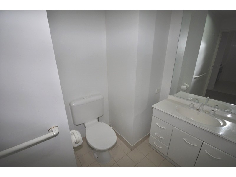 REF 20728/1066 Lygon Street, Carlton VIC 3053