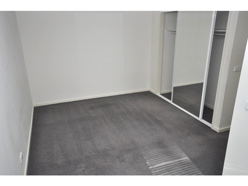 REF 20730/88 Kavanagh Street, Southbank VIC 3006