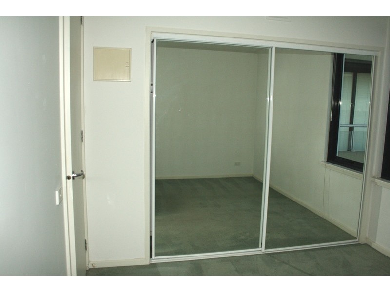 REF 20735/69 Dorcas Street, South Melbourne VIC 3205