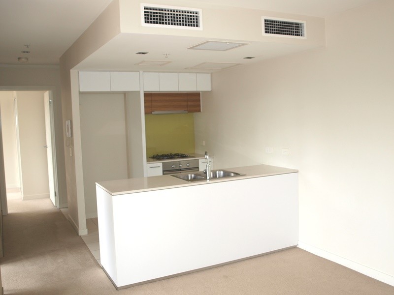 1407/100 Harbour Esplanade, Docklands VIC 3008