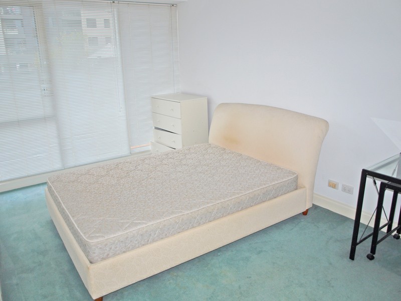 REF 20738/632 St Kilda Road, Melbourne VIC 3000