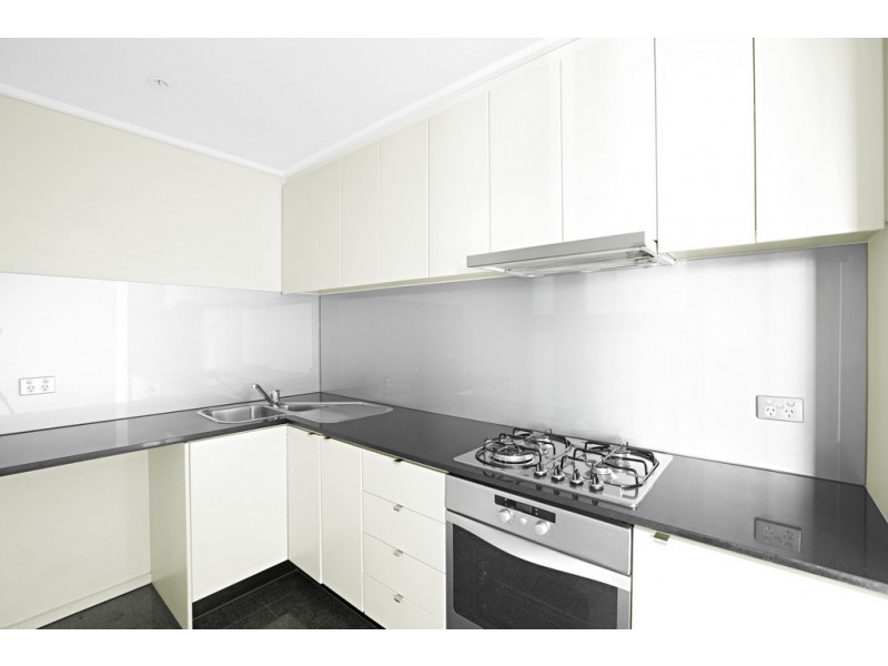 18/100 Kavanagh Street, Southbank VIC 3006