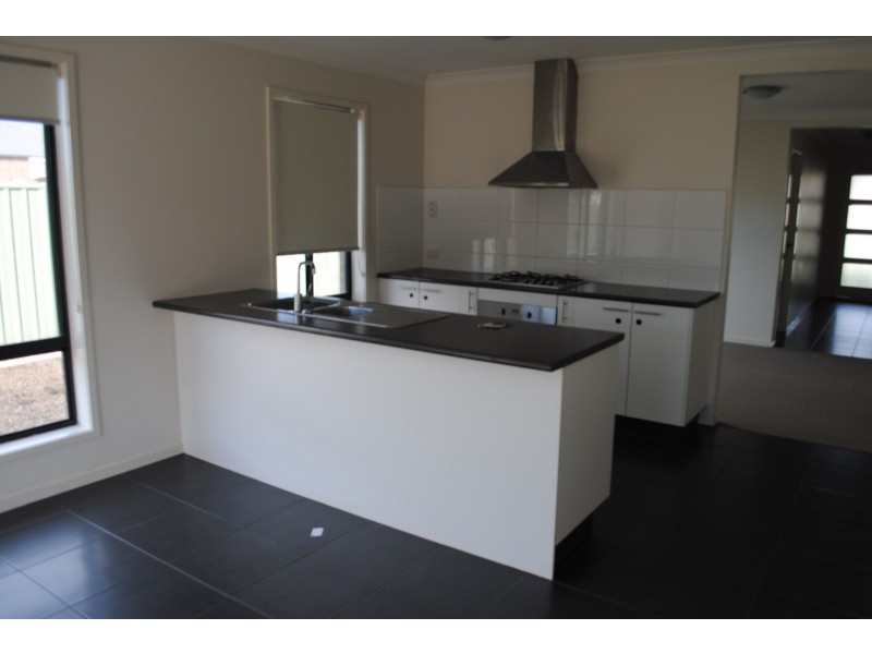 56 Orana Street, Wyndham Vale VIC 3024