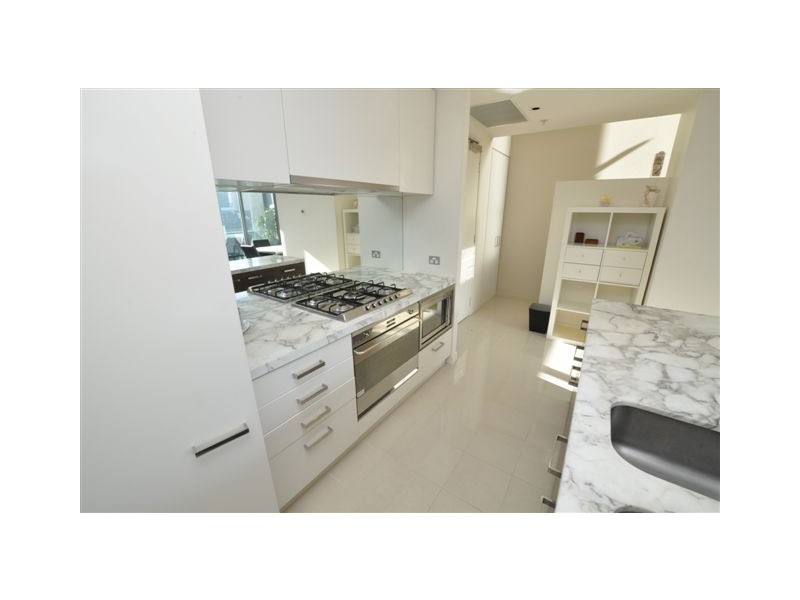 812/1 Freshwater Place, Southbank VIC 3006