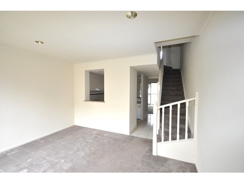 19 Louise Street, Clifton Hill VIC 3068