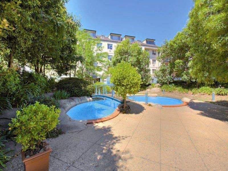 REF 20356/83 Dodds Street, Southbank VIC 3006