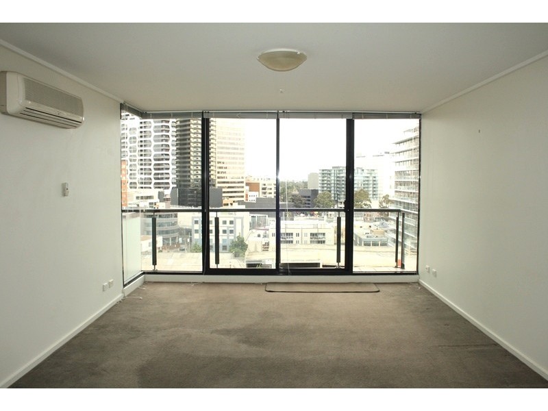 REF 20759/28 Bank Street, South Melbourne VIC 3205