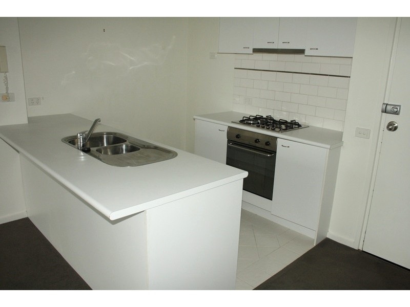 REF 20759/28 Bank Street, South Melbourne VIC 3205