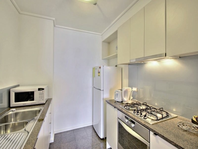 REF 20762/183 City Road, Southbank VIC 3006