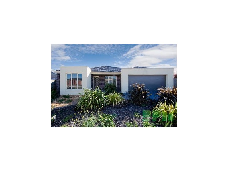 25 Hydrangea Drive, Point Cook VIC 3030