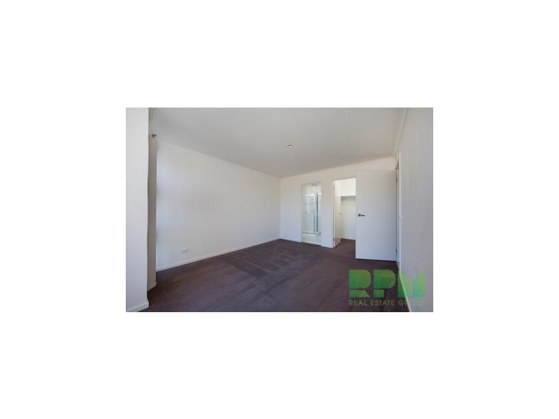 25 Hydrangea Drive, Point Cook VIC 3030