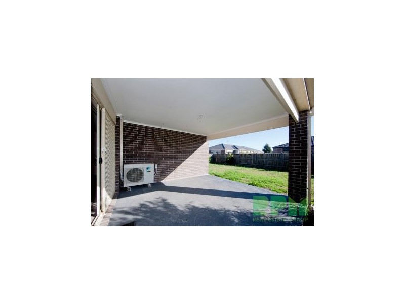 25 Hydrangea Drive, Point Cook VIC 3030