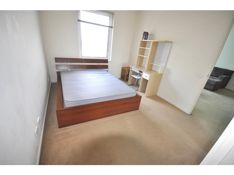 REF 20765/83 Whiteman Street, Southbank VIC 3006