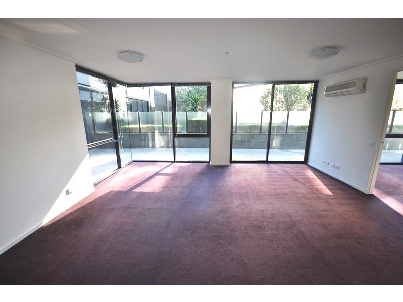 REF 20775/100 Kavanagh Street, Southbank VIC 3006