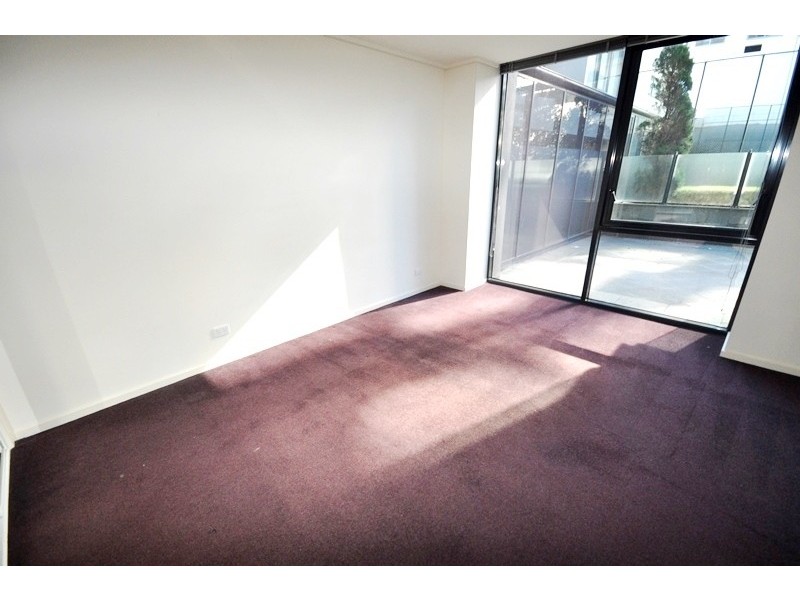 REF 20775/100 Kavanagh Street, Southbank VIC 3006