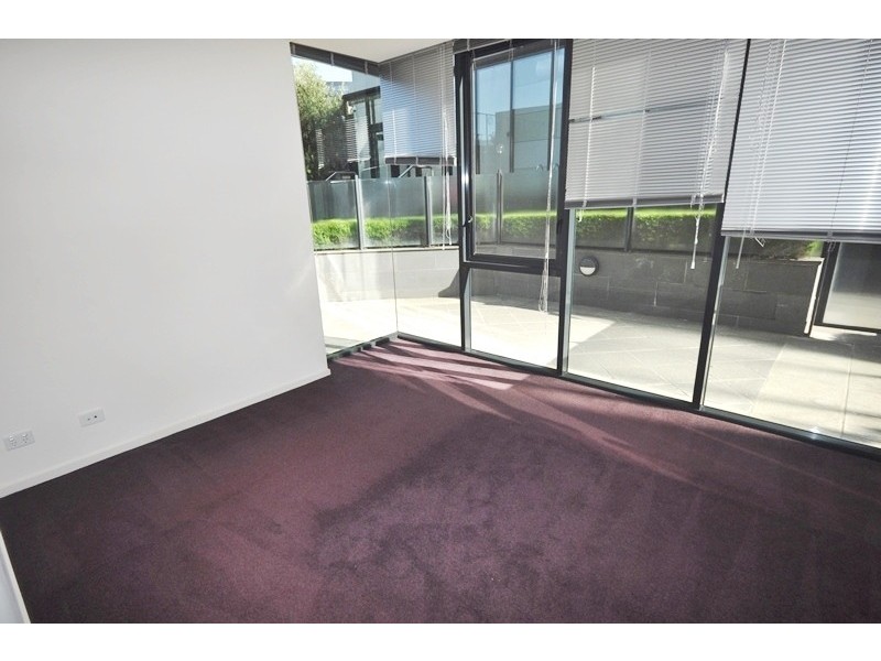 REF 20775/100 Kavanagh Street, Southbank VIC 3006