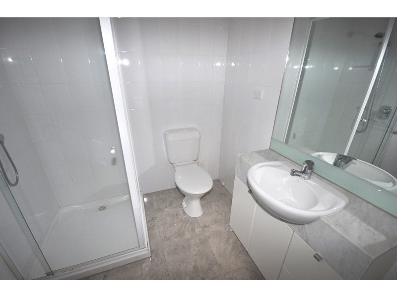 REF 20775/100 Kavanagh Street, Southbank VIC 3006