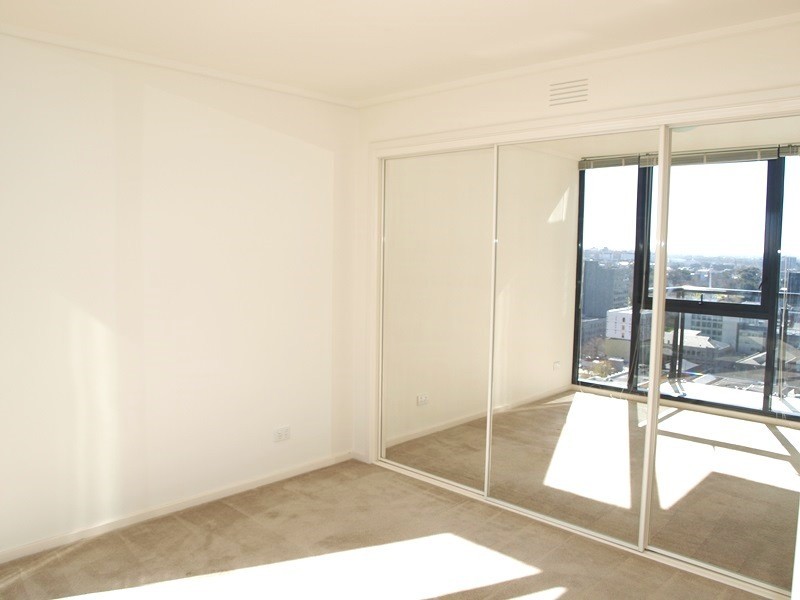 REF 20780/668 Bourke Street, Melbourne VIC 3000