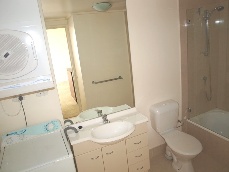 REF 20780/668 Bourke Street, Melbourne VIC 3000