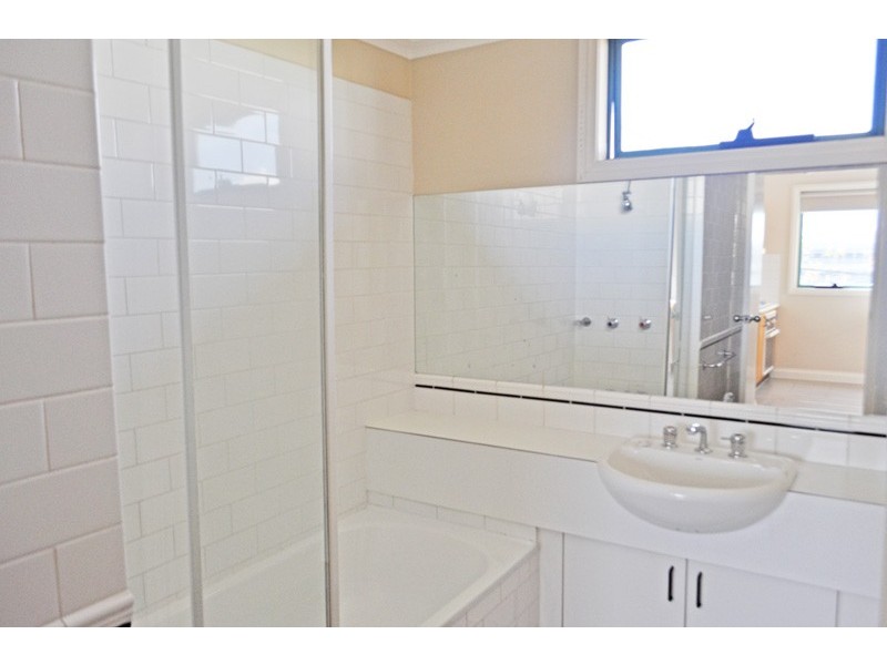 REF 20782/682 Nicholson Street, Fitzroy North VIC 3068