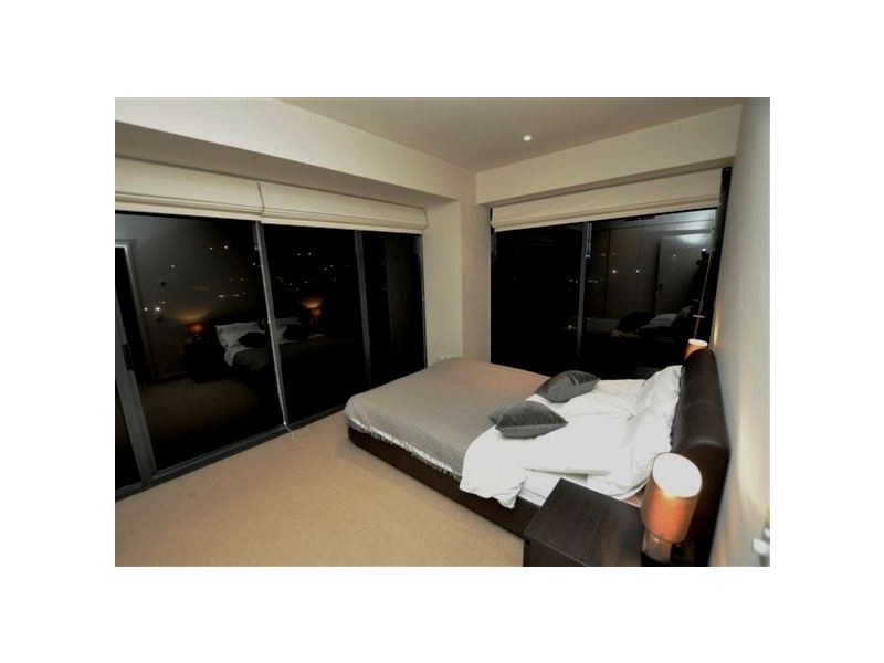 706/80 Clarendon Street, Southbank VIC 3006