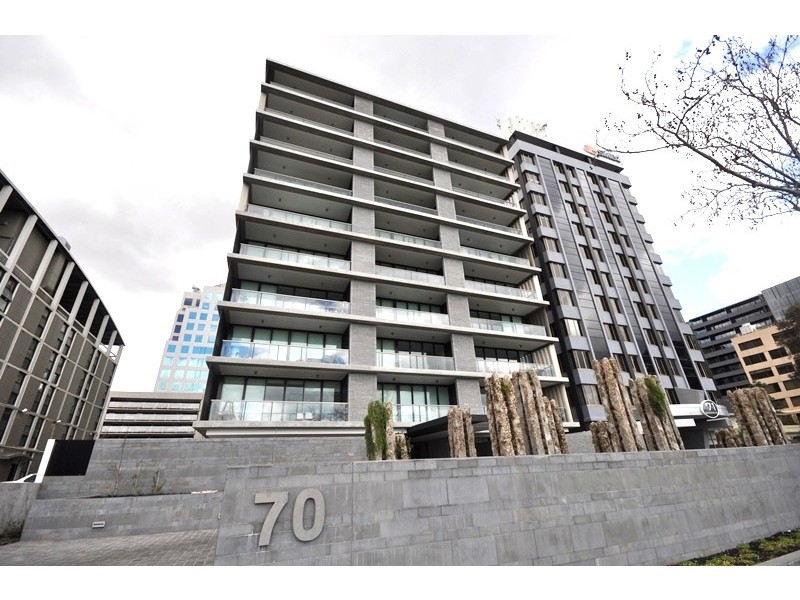 405/70 Queens Road, Melbourne VIC 3004