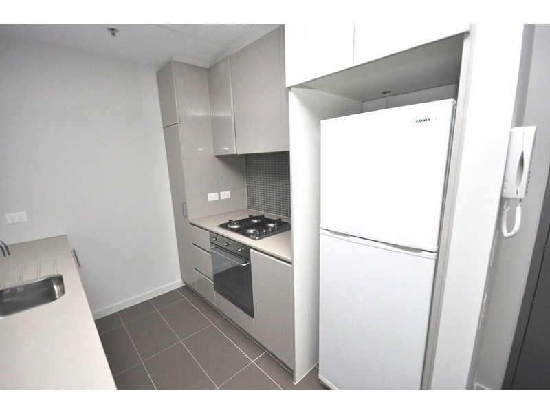 405/70 Queens Road, Melbourne VIC 3004