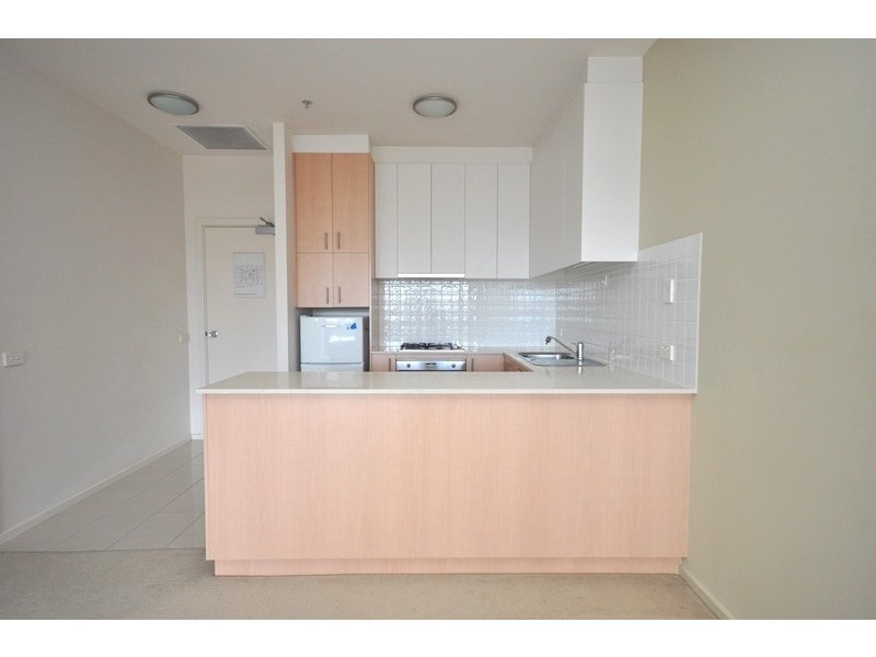 2005/250 Elizabeth Street, Melbourne VIC 3000