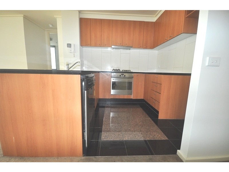 REF 20794/163 City Road, Southbank VIC 3006