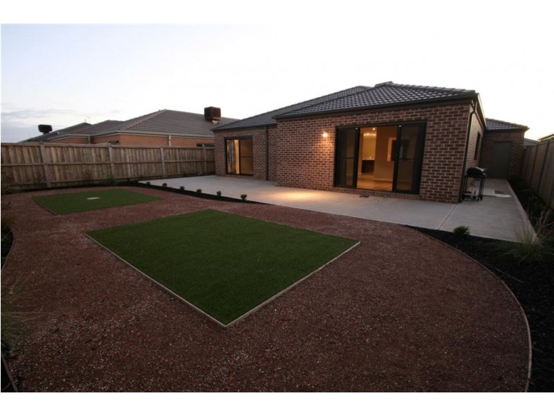 6 Spirit Avenue, Point Cook VIC 3030