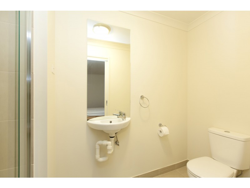 6 Royal Circuit, Point Cook VIC 3030