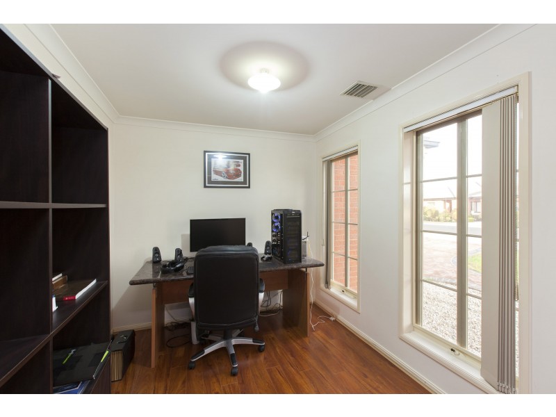 58 Whistler Crescent, Point Cook VIC 3030