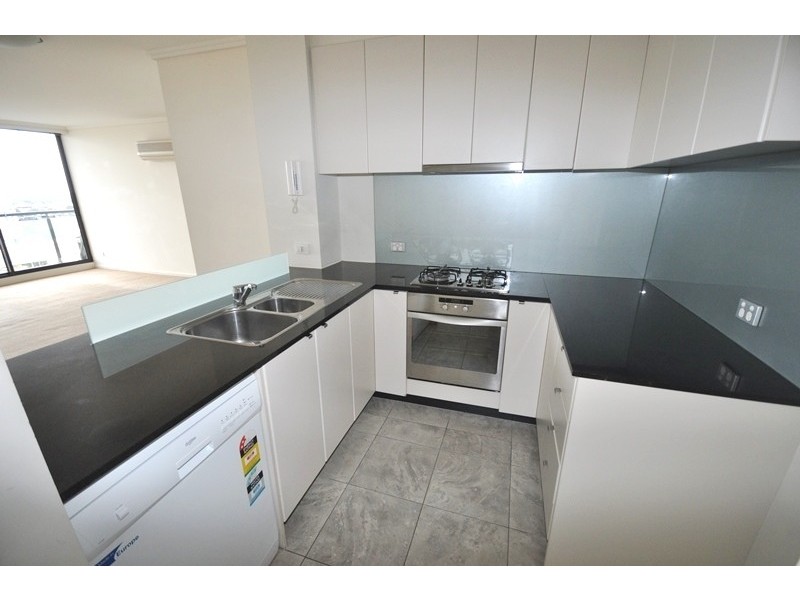 REF 20808/88 Kavanagh Street, Southbank VIC 3006