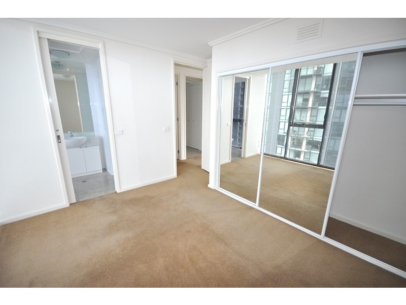 REF 20808/88 Kavanagh Street, Southbank VIC 3006