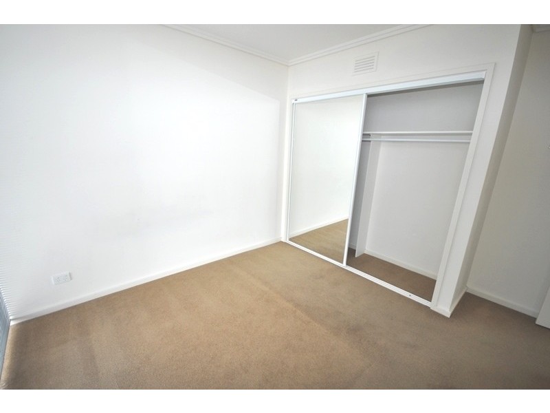 REF 20808/88 Kavanagh Street, Southbank VIC 3006