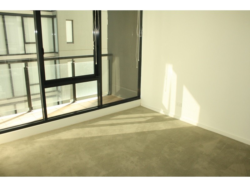 REF 20813/39 Dorcas Street, South Melbourne VIC 3205