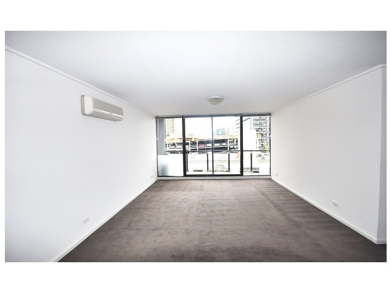 REF 20815/28 Bank Street, South Melbourne VIC 3205