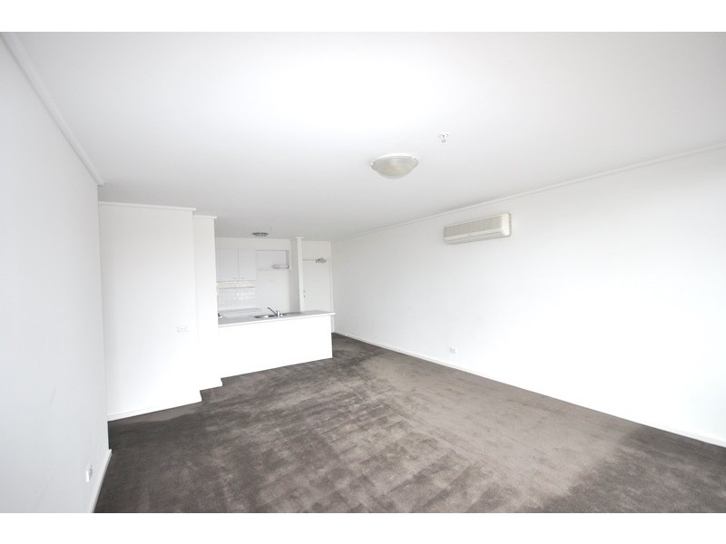 REF 20815/28 Bank Street, South Melbourne VIC 3205