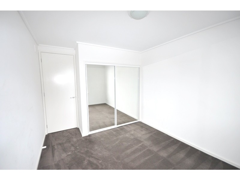 REF 20815/28 Bank Street, South Melbourne VIC 3205