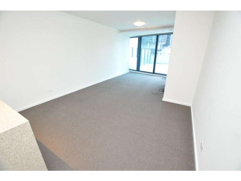 REF 20818/180 City Road, Southbank VIC 3006