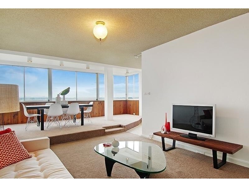 10G/12 Marine Parade, St Kilda VIC 3182