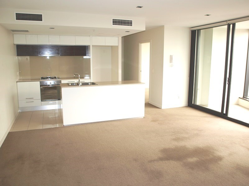 3307/100 Harbour Esplanade, Docklands VIC 3008