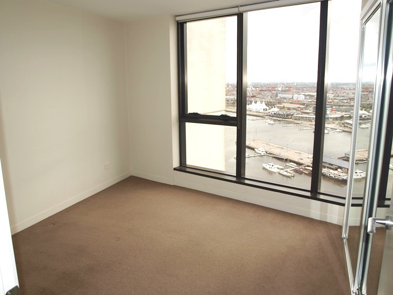 3307/100 Harbour Esplanade, Docklands VIC 3008