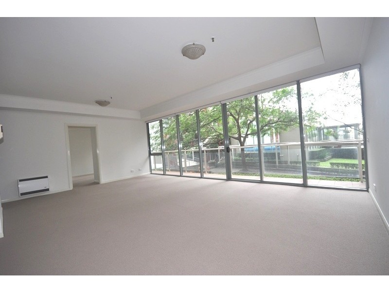 REF 20825/83 Queensbridge Street, Southbank VIC 3006