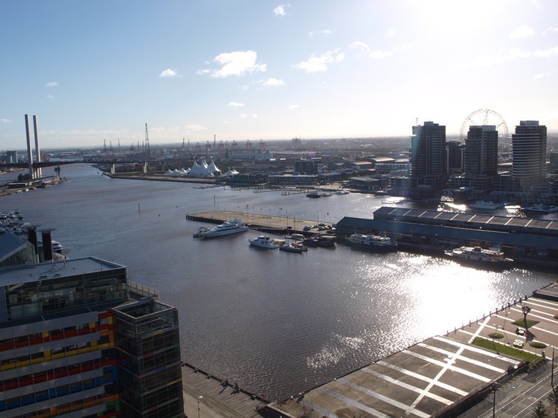 2303/100 Harbour Esplanade, Docklands VIC 3008