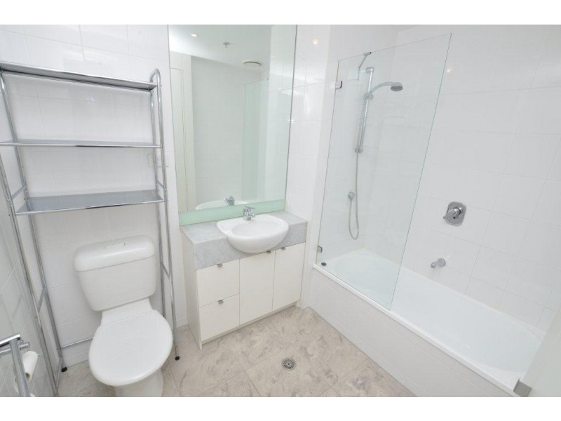 REF 20827/173 City Road, Southbank VIC 3006