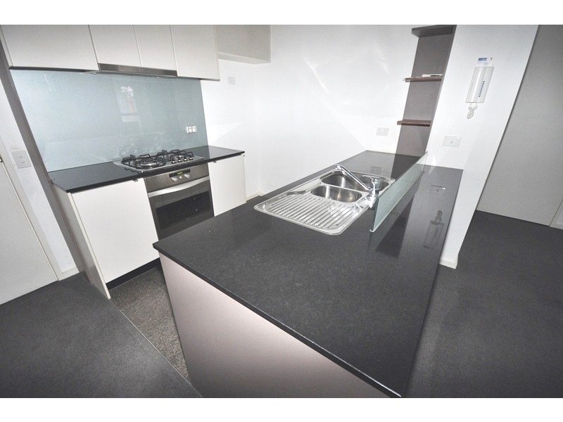 REF 20829/173 City Road, Southbank VIC 3006