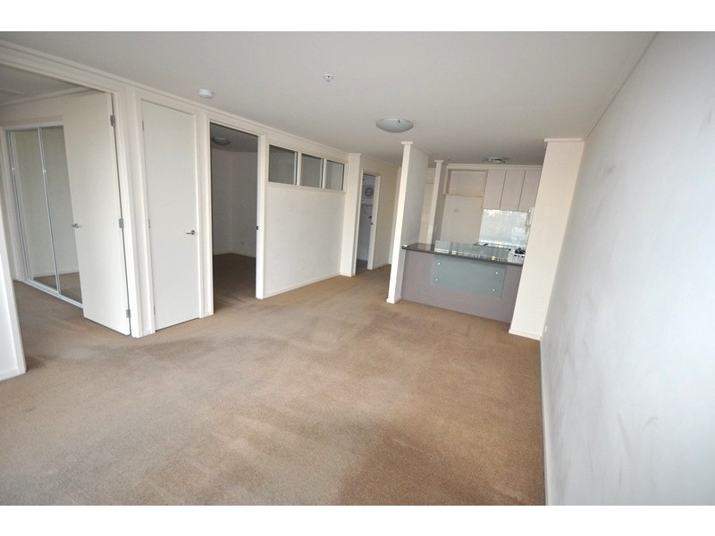 REF 20830/100 Kavanagh Street, Southbank VIC 3006