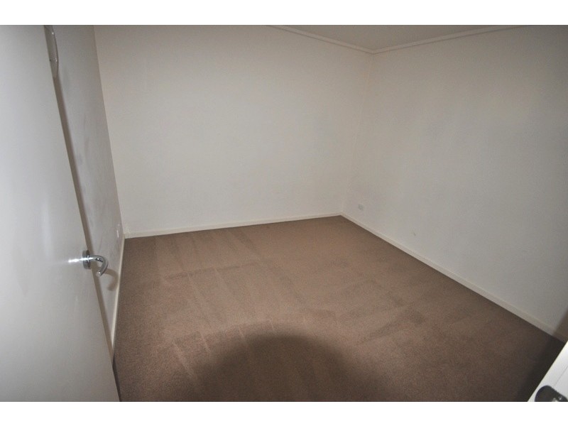 REF 20830/100 Kavanagh Street, Southbank VIC 3006