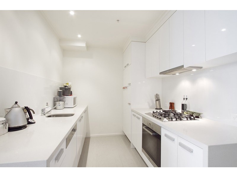 63 Whiteman Street, Southbank VIC 3006